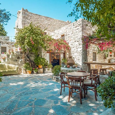 Ha La Bodrum Bed & Breakfast Exterior photo