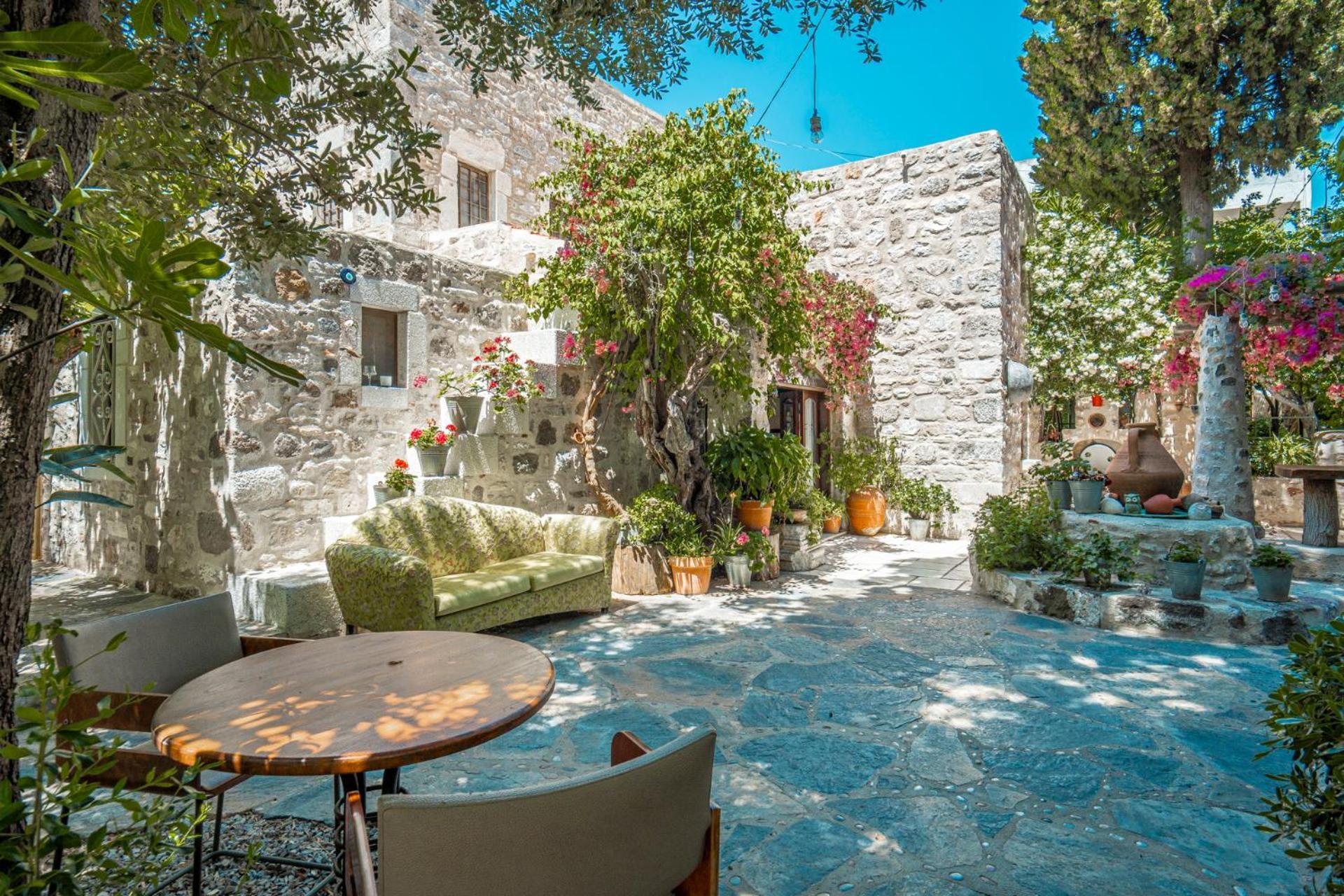 Ha La Bodrum Bed & Breakfast Exterior photo